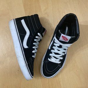 Vans Off The Wall Sk8 Hi